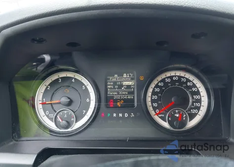 2018 Ram 1500 Tradesman 4X2 5'7 Box from USA, damaged, VIN 3C6RR6KG4JG252350